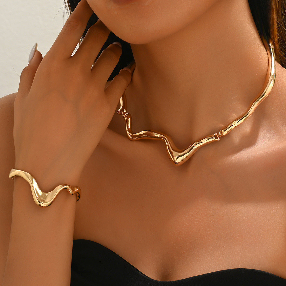 “Molten Rebirth” Jewelry Set – Anger, Twisted into Art