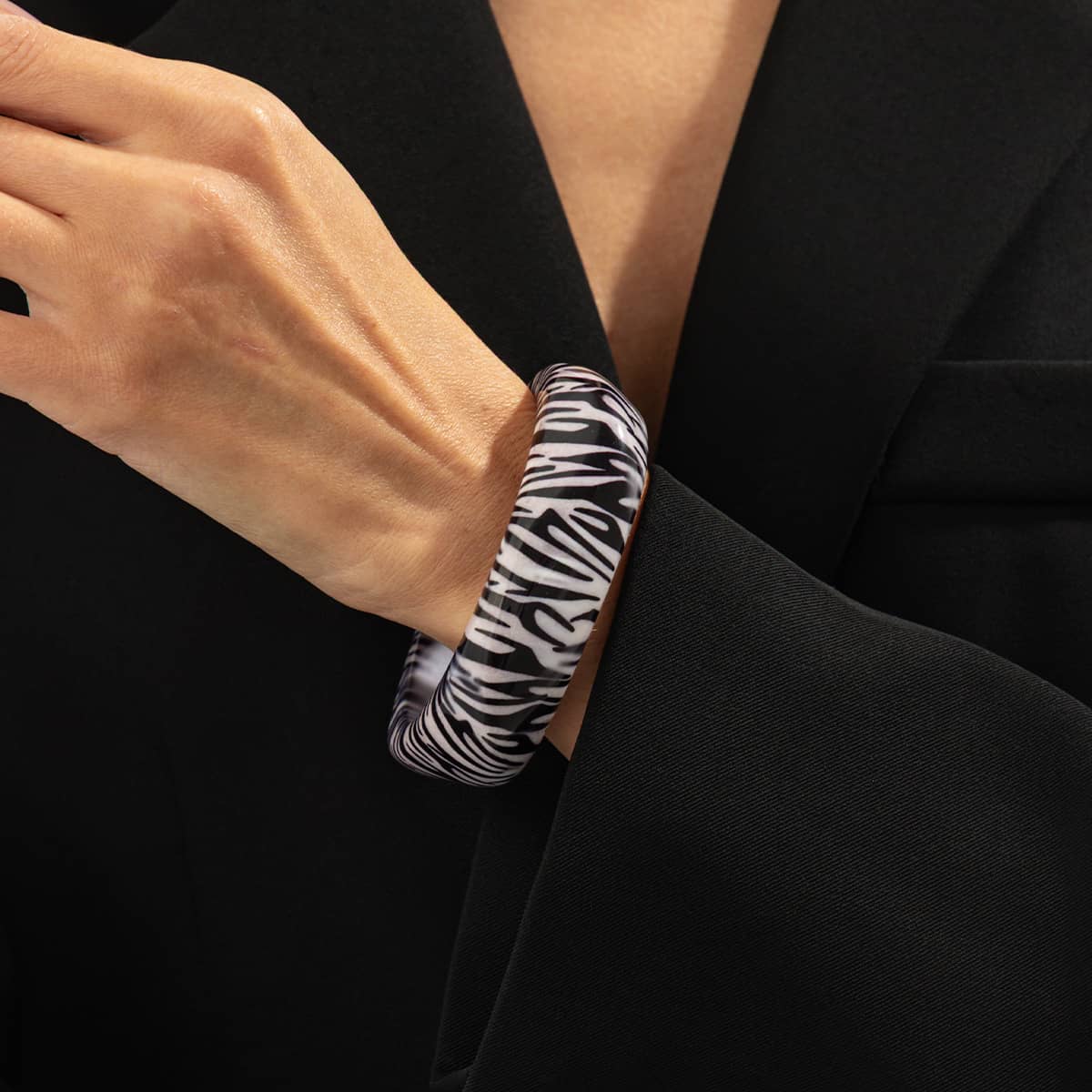 Angry — Untamed Pattern · Leopard Resin Bangle