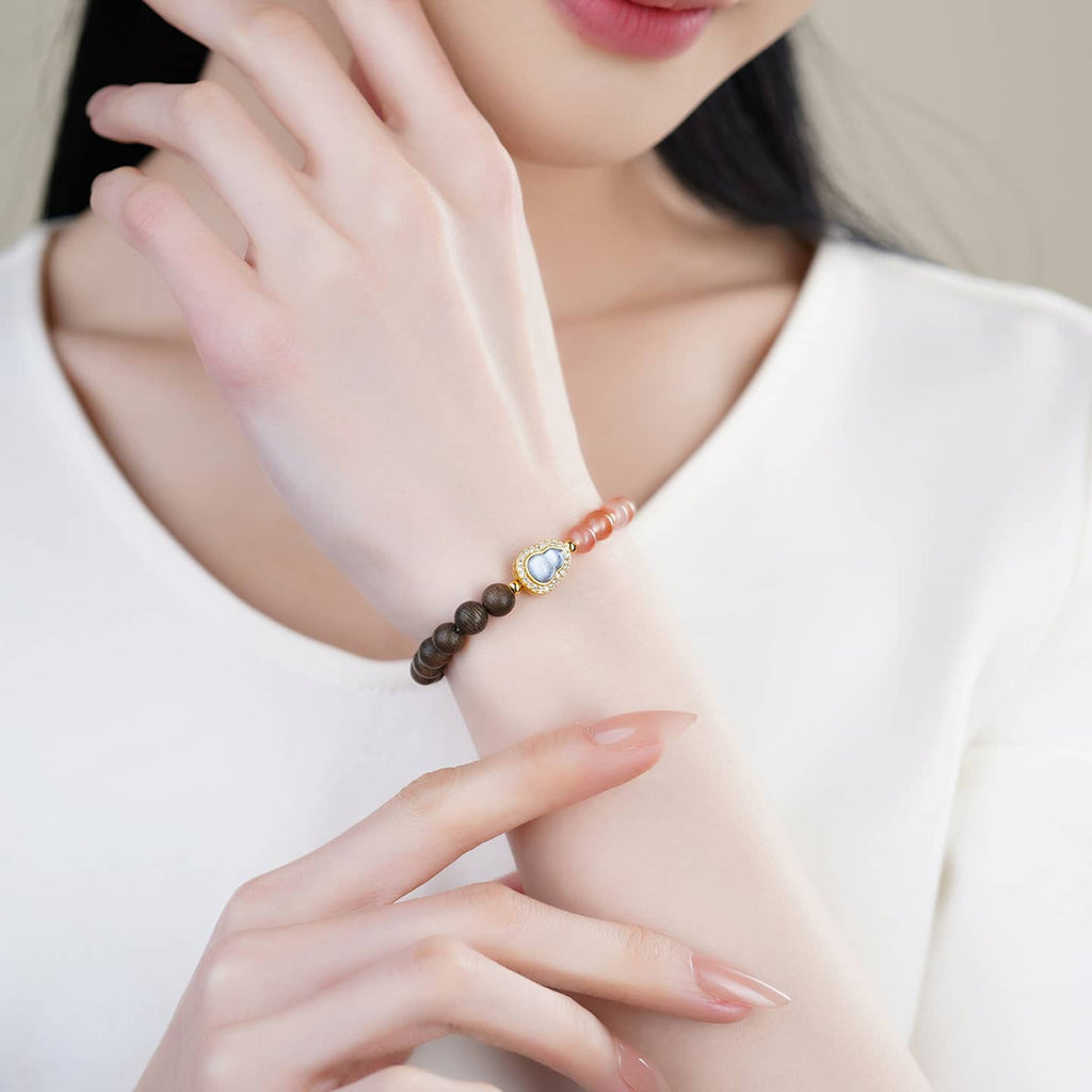 Calm — Flowing Harmony · Natural Ice-Drift Red Agate & Sandalwood Gourd Bracelet