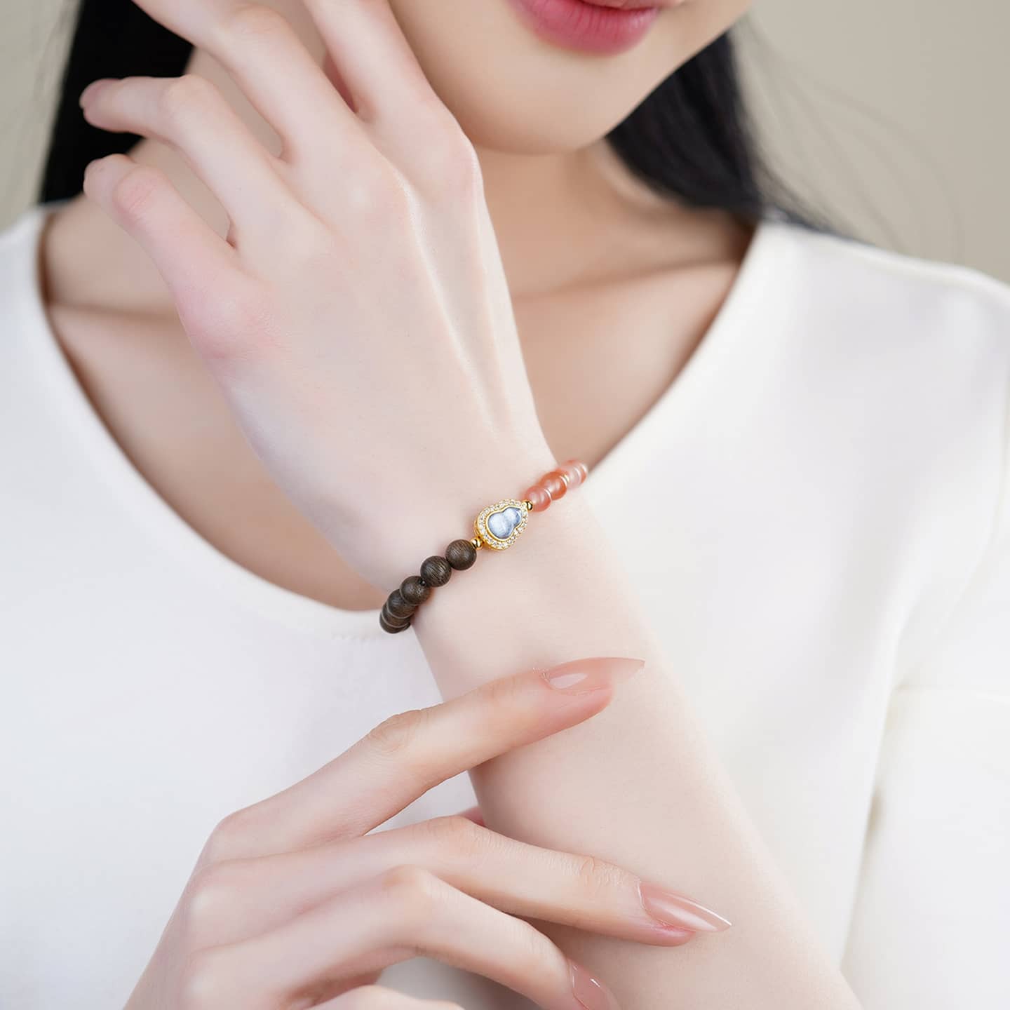 Calm — Flowing Harmony · Natural Ice-Drift Red Agate & Sandalwood Gourd Bracelet