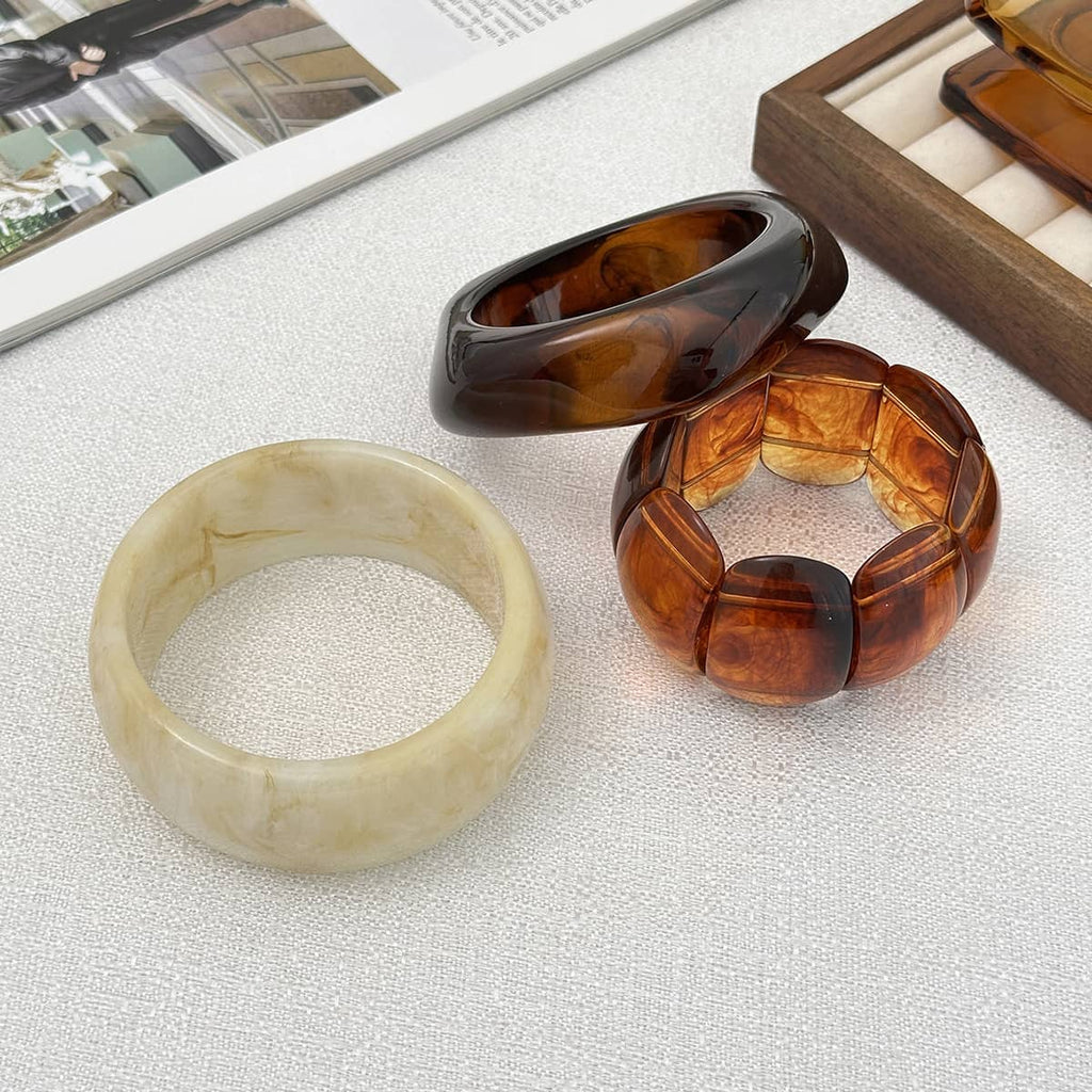Angry — Burnt Earth Flow · Marbled Resin Oval Bangle